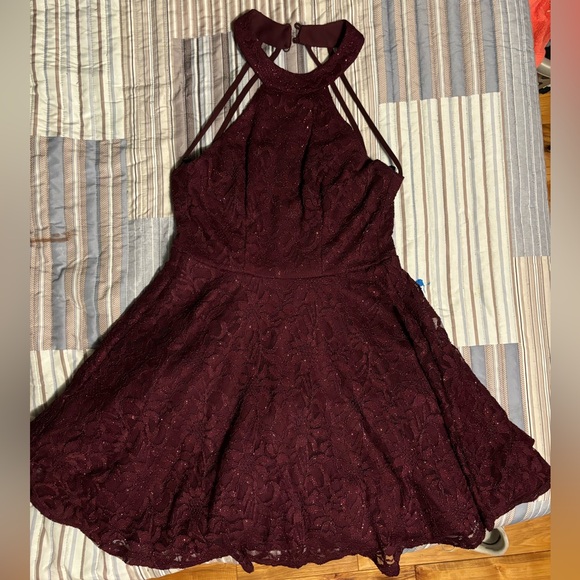 Wine red sparkling mini poof dress, backless - Picture 1 of 8
